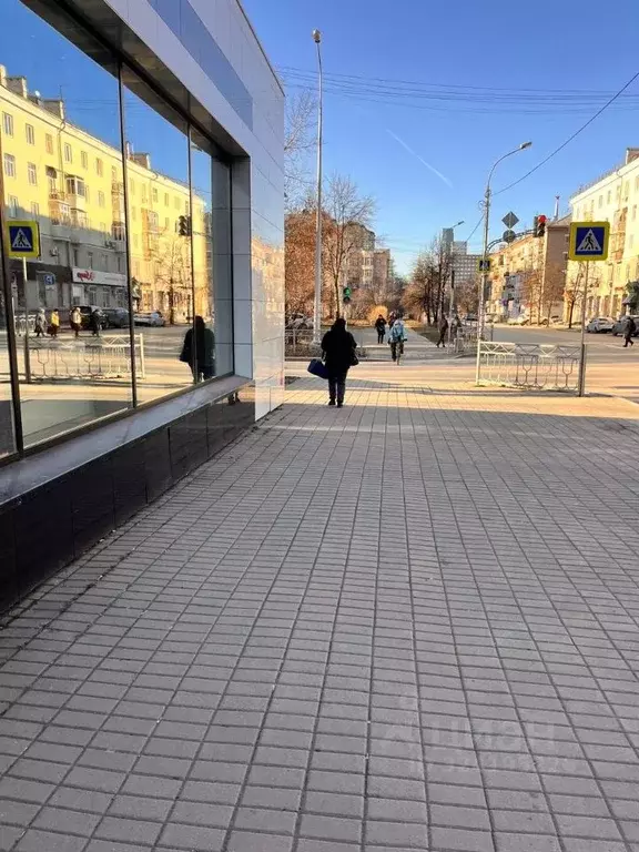 Помещение свободного назначения в Свердловская область, Екатеринбург ... - Фото 1