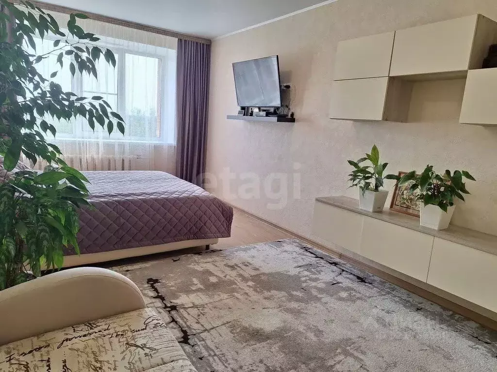 2-к кв. Калужская область, Калуга ул. Гурьянова, 18к2 (70.5 м) - Фото 2