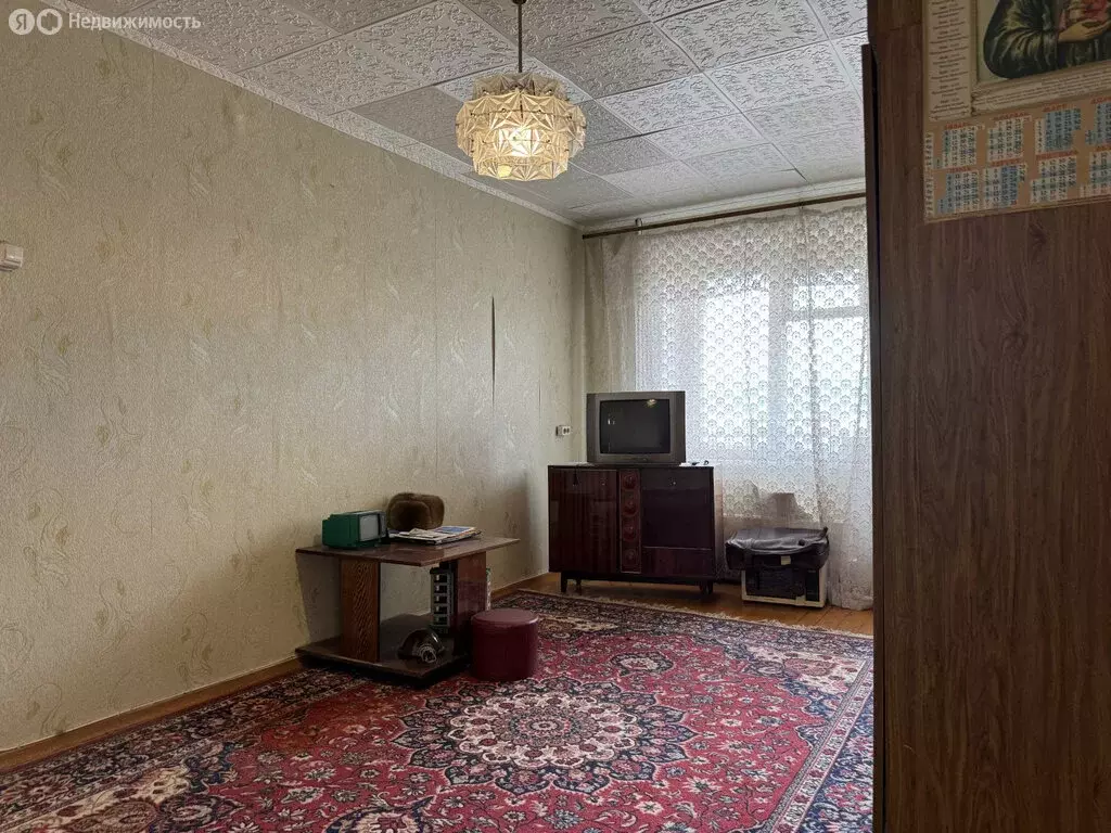 3-комнатная квартира: Курган, жилой район Центральный, улица 1 Мая, 10 ... - Фото 1