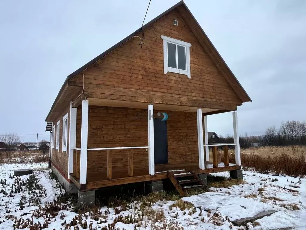 Дом в Башкортостан, Иглинский район, Чуваш-Кубовский сельсовет, ... - Фото 0