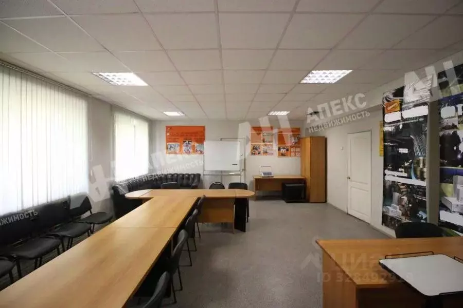 Помещение свободного назначения в Московская область, Чехов Литейная ... - Фото 2