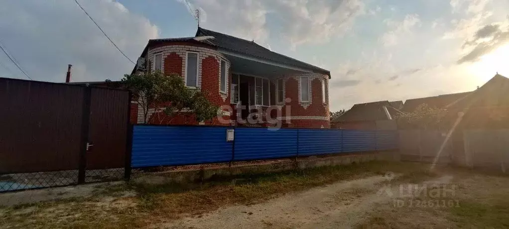 Дом в Краснодарский край, Темрюк пер. Широкий (159 м) - Фото 1