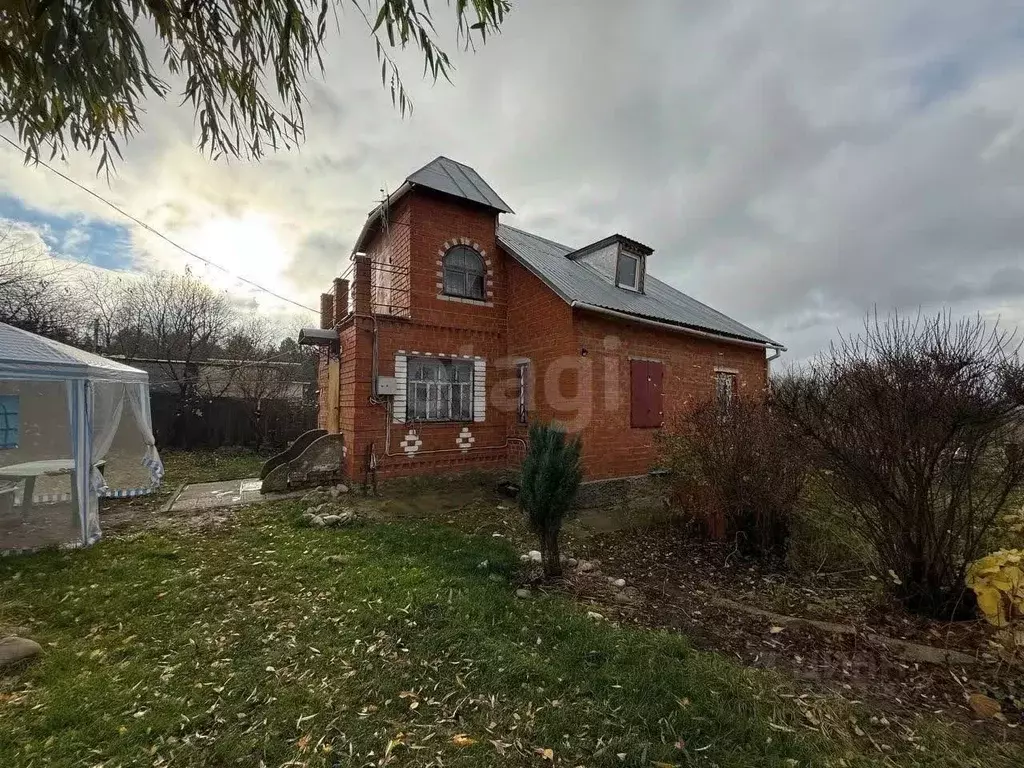 Дом в Калужская область, Калуга городской округ, д. Желыбино ул. ... - Фото 1