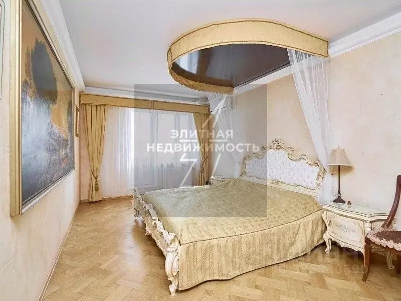 4-к кв. Москва ул. Удальцова, 19К1 (133.0 м) - Фото 0