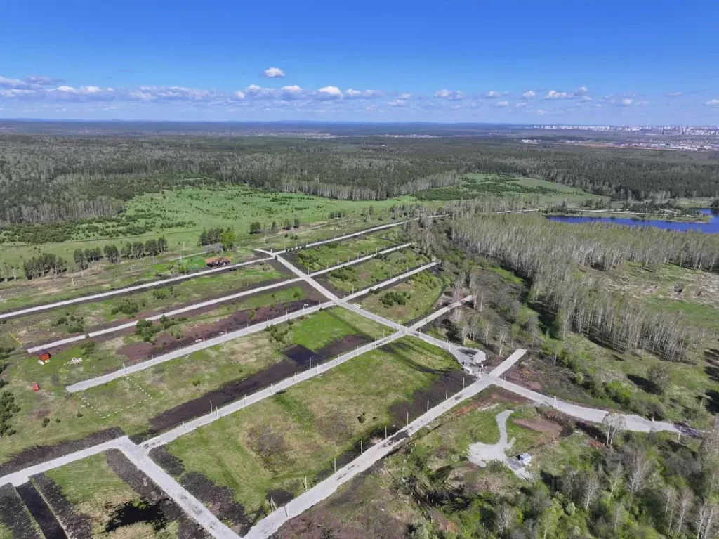 Участок в Свердловская область, Екатеринбург Шабровские дачи жилой ... - Фото 2