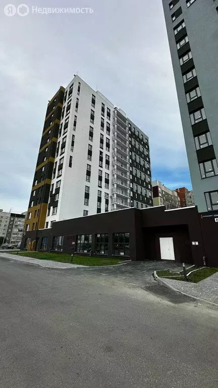1-комнатная квартира: Курган, жилой район Заозёрный, 1-й микрорайон, ... - Фото 0