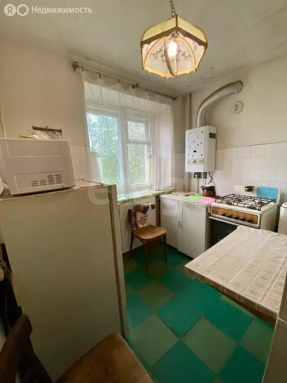2-комнатная квартира: Ковров, улица Зои Космодемьянской, 3/1 (43.6 м) - Фото 0