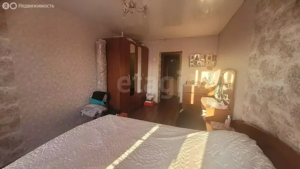 3-комнатная квартира: Сатка, Индустриальная улица, 18 (64.1 м) - Фото 2