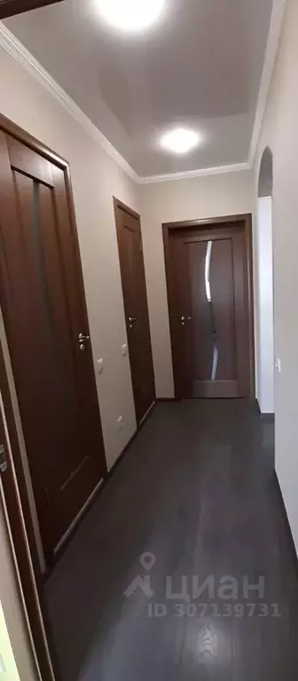 3-к кв. Белгородская область, Старый Оскол Восточный мкр, 14 (64.0 м) - Фото 2