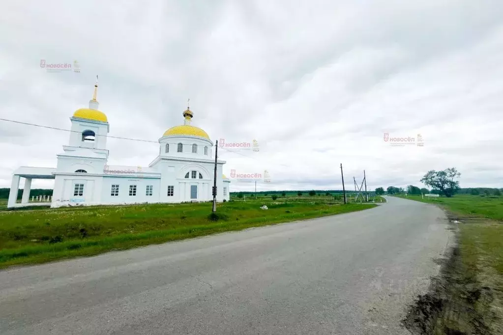 Участок в Свердловская область, Богданович городской округ, с. ... - Фото 0