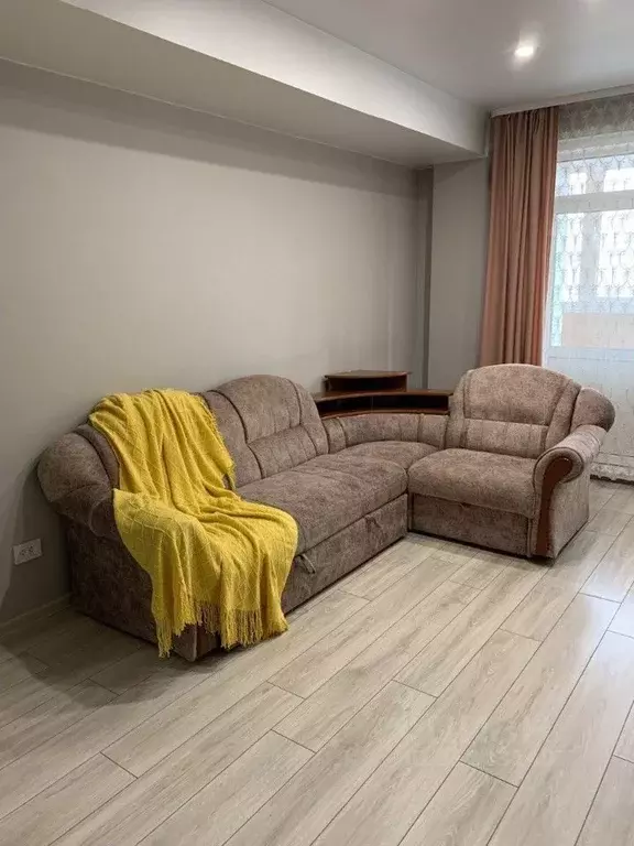 2-к кв. Бурятия, Улан-Удэ 47-й кв-л, ул. Конечная, 10к4 (58.0 м) - Фото 1