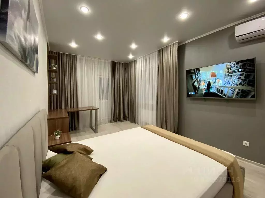 1-к кв. Оренбургская область, Оренбург Салмышская ул., 61 (45.0 м) - Фото 1