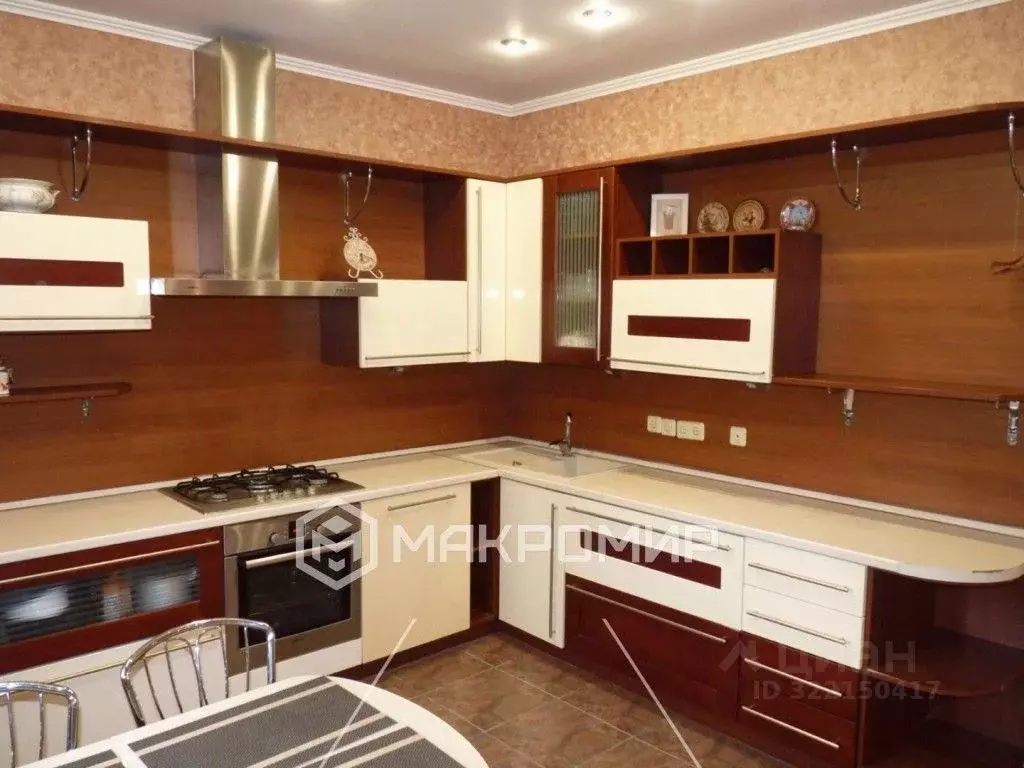 3-к кв. Орловская область, Орел ул. Новикова, 13 (102.2 м) - Фото 1