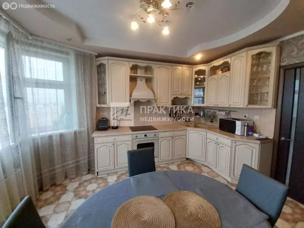 2-комнатная квартира: Москва, Челобитьевское шоссе, 12к2 (58.6 м) - Фото 0