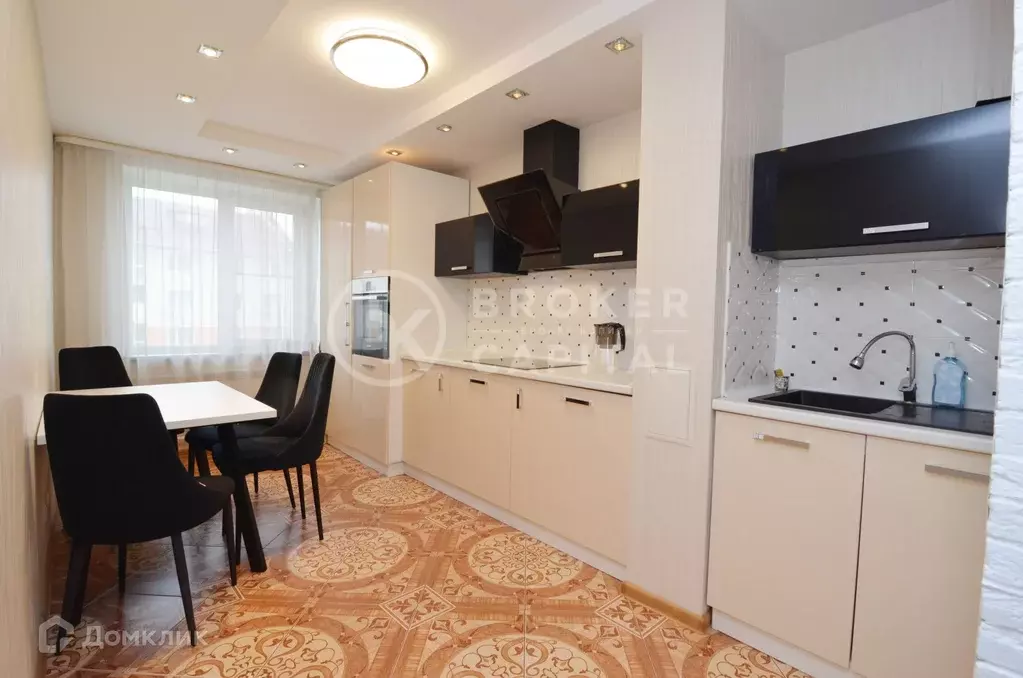 Продаётся 2-к квартира, 60 м - Фото 1