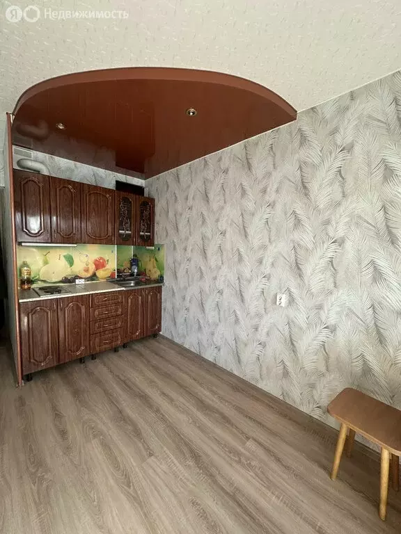 Квартира-студия: Киров, улица Ивана Попова, 64 (23.6 м) - Фото 1