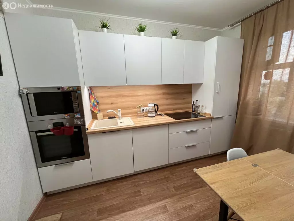 3-комнатная квартира: Пермь, улица Маяковского, 41/1 (71.59 м) - Фото 1