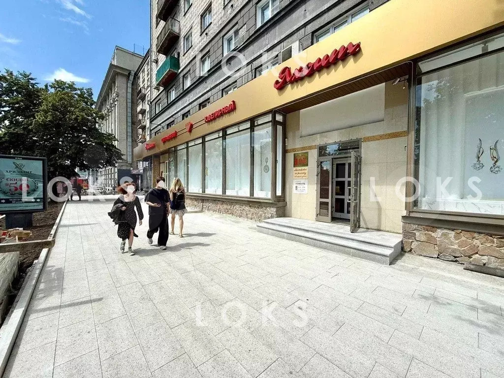 Торговое 120 м2 в центре ул. Орджоникидзе 27 - Фото 0
