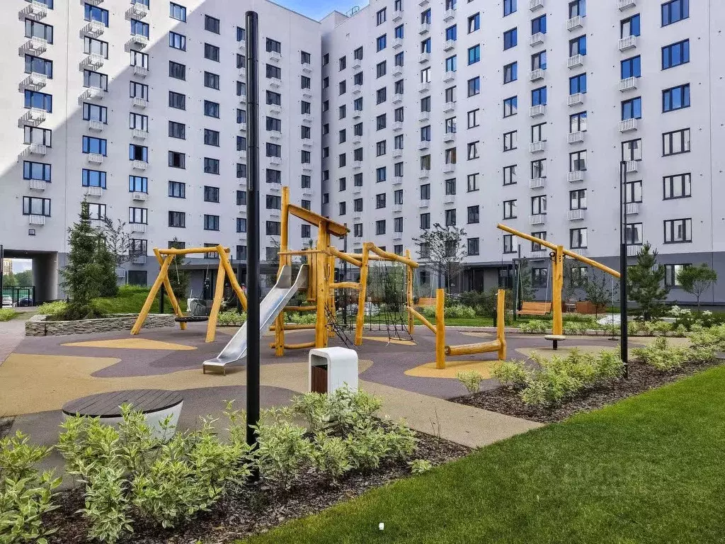 3-к кв. Тюменская область, Тюмень Новгородская ул., 14 (86.0 м) - Фото 1