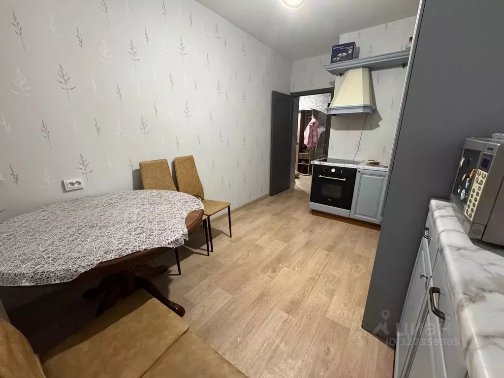 2-к кв. Красноярский край, Красноярск Северное ш., 48А (60.0 м) - Фото 2