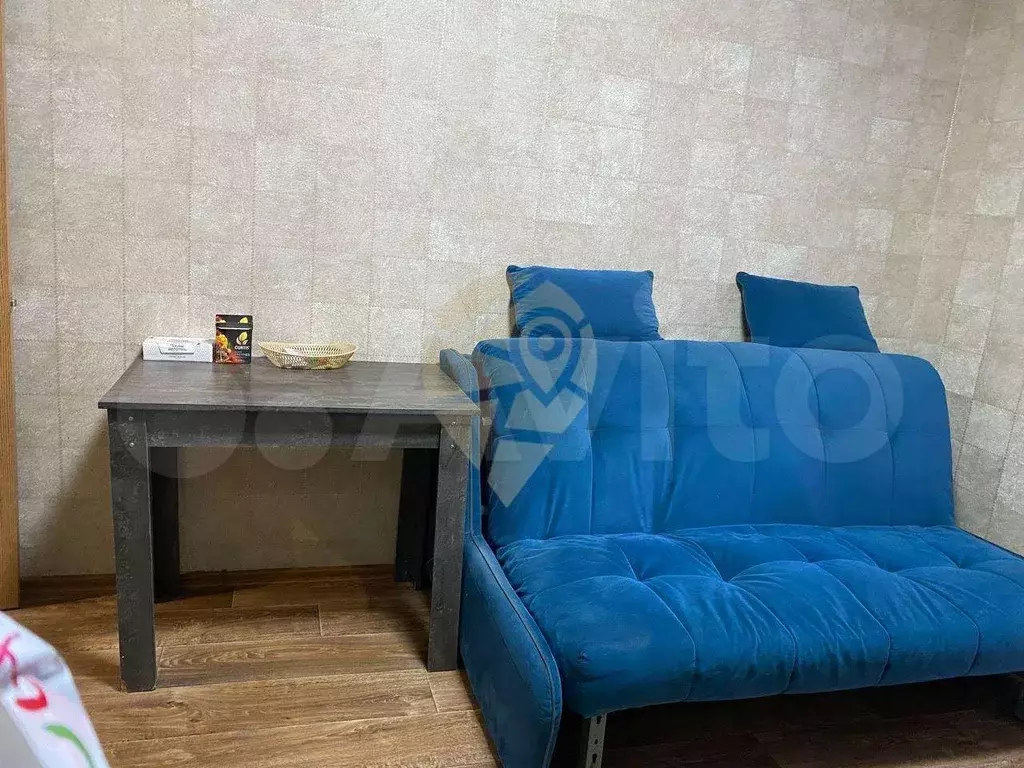 1-к. квартира, 54 м, 1/9 эт. - Фото 1