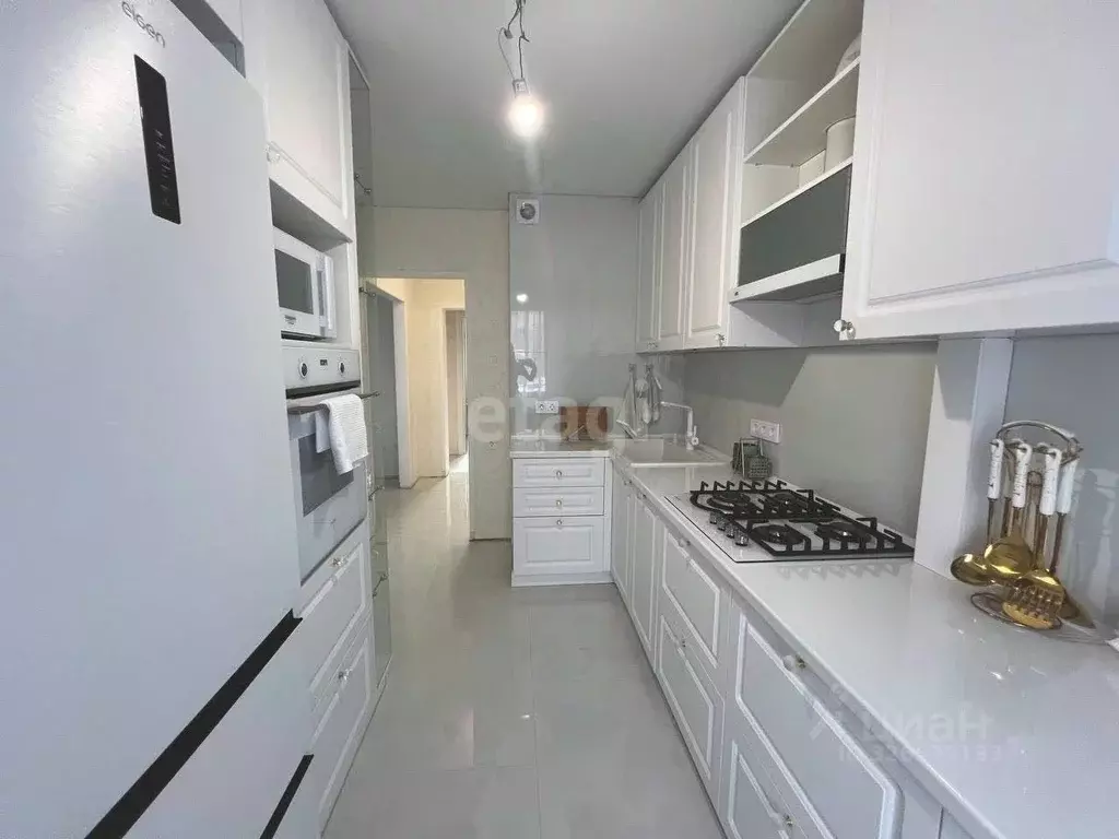 3-к кв. Крым, Алушта ул. 60 лет СССР (74.0 м) - Фото 1