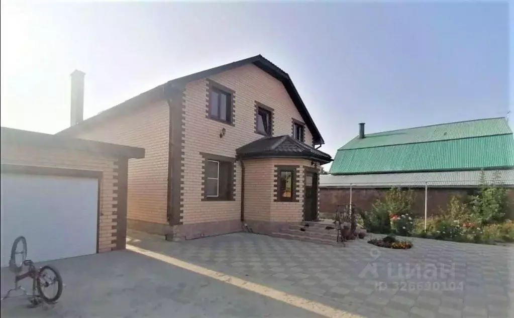 Коттедж в Самарская область, Тольятти ул. Чкалова, 51 (200 м) - Фото 2