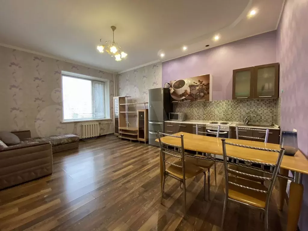 2-к. квартира, 82 м, 5/8 эт. - Фото 1