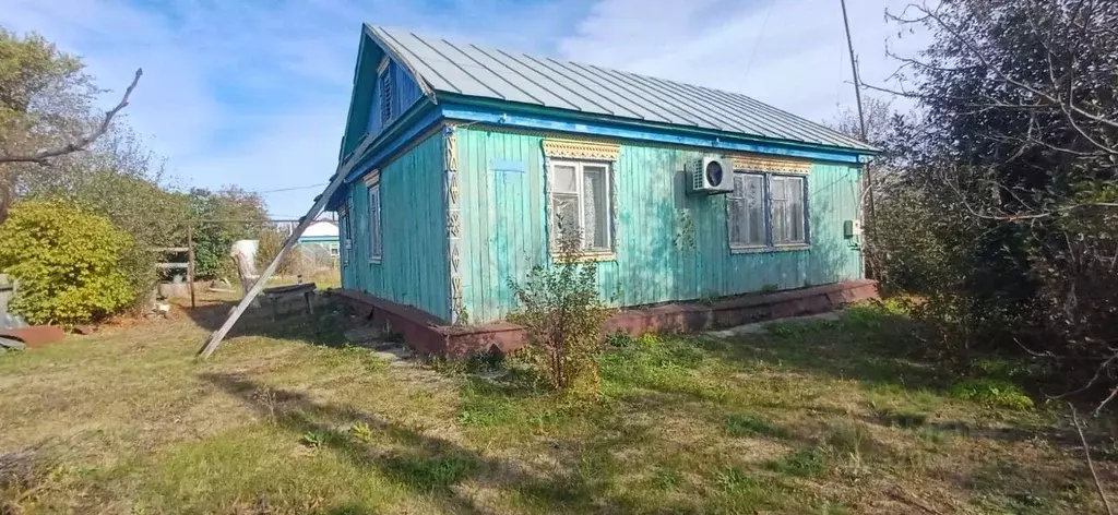 Дом в Саратовская область, Лысогорский район, Бутырское муниципальное ... - Фото 2