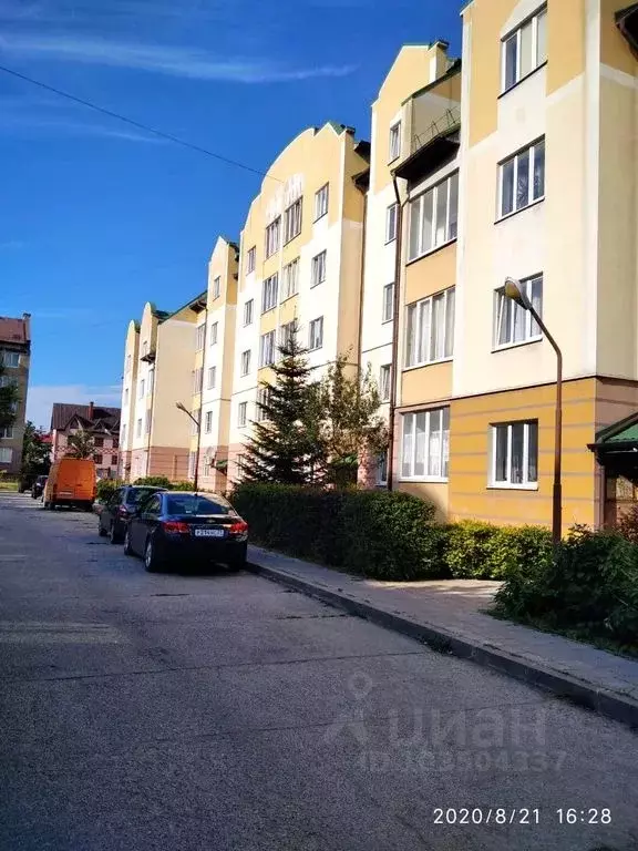 2-к кв. Калининградская область, Зеленоградск ул. Марины Расковой, 21 ... - Фото 0
