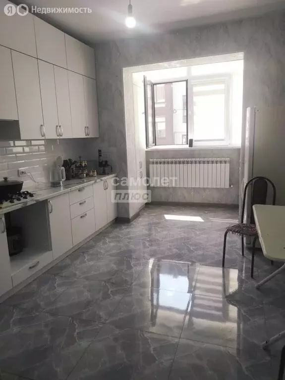 3-комнатная квартира: Чегем, улица имени М.В. Сижажева, 32 (96 м) - Фото 1