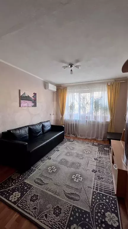 3-к. квартира, 69 м, 2/9 эт. - Фото 0