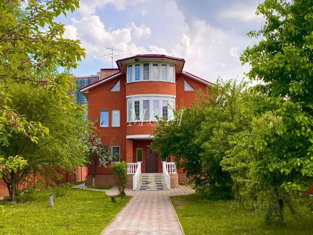 Дом в Московская область, Балашиха Никольская ул. (800 м) - Фото 1
