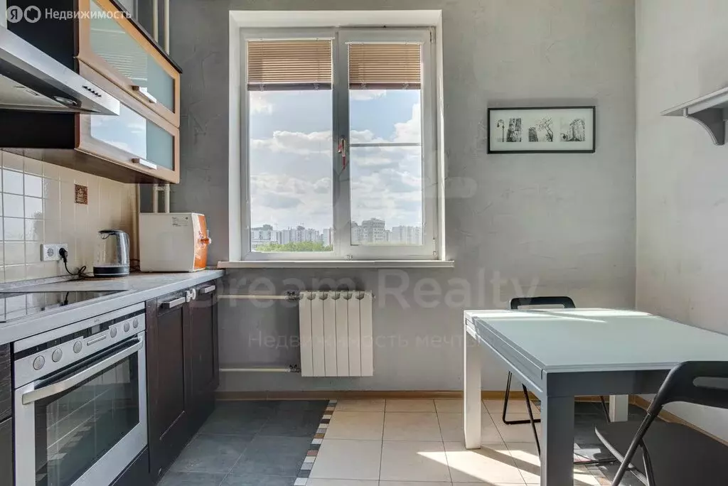 2-комнатная квартира: Москва, улица Академика Анохина, 2к4 (72 м) - Фото 1
