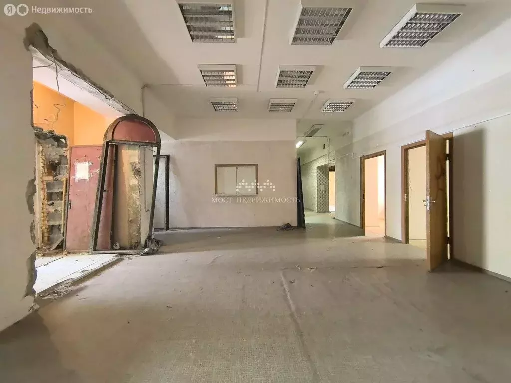 Помещение свободного назначения (235 м) - Фото 1