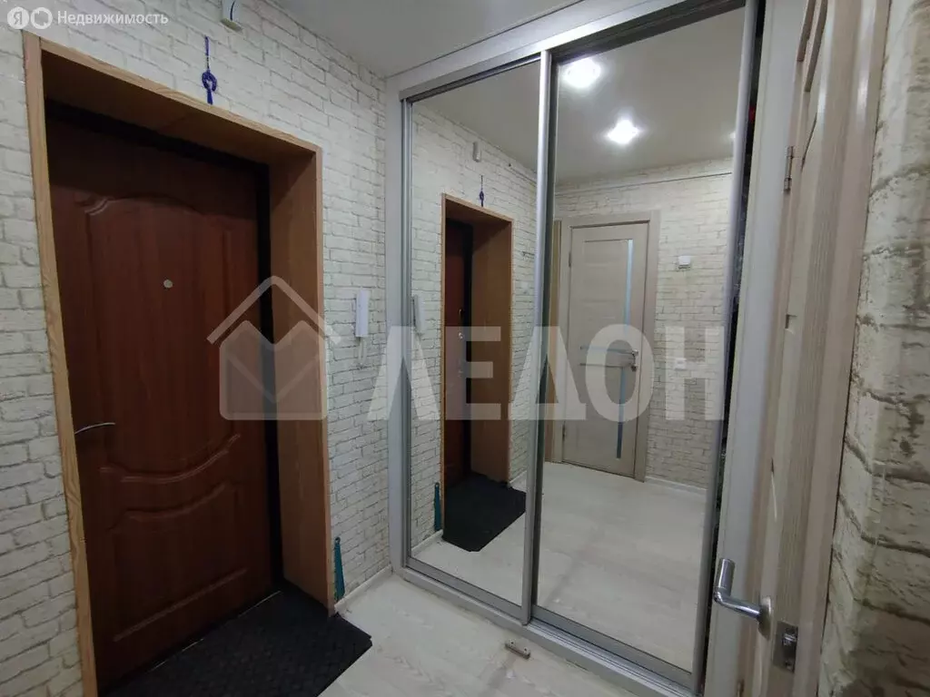 1-комнатная квартира: Омск, Мельничная улица, 89к6 (32.6 м) - Фото 2