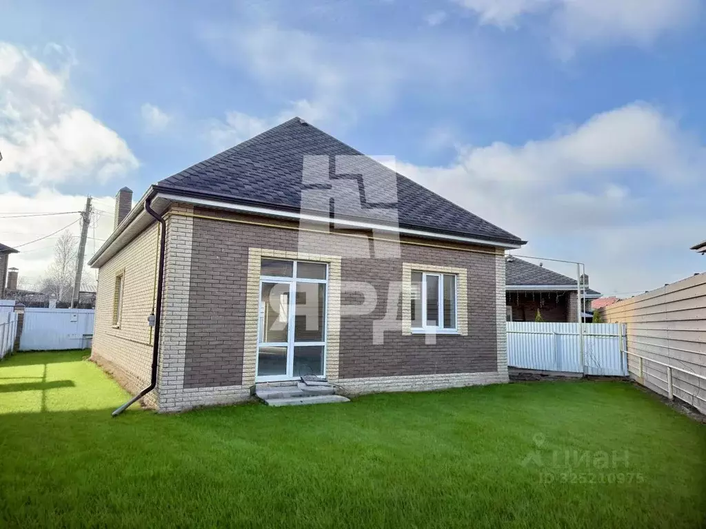 Дом в Ростовская область, Таганрог пер. 9-й Мариупольский, 38 (155 м) - Фото 1