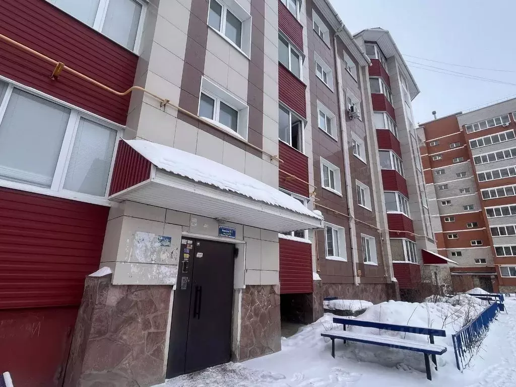 1-к кв. Башкортостан, Салават Ленинградская ул., 93 (45.0 м) - Фото 1