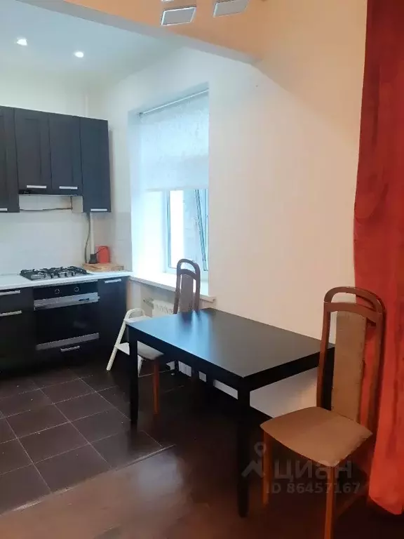 2-к кв. Воронежская область, Воронеж пл. Ленина, 8 (52.0 м) - Фото 0