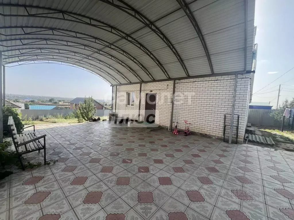 Дом в Калмыкия, Элиста Шахматная ул. (100 м) - Фото 2