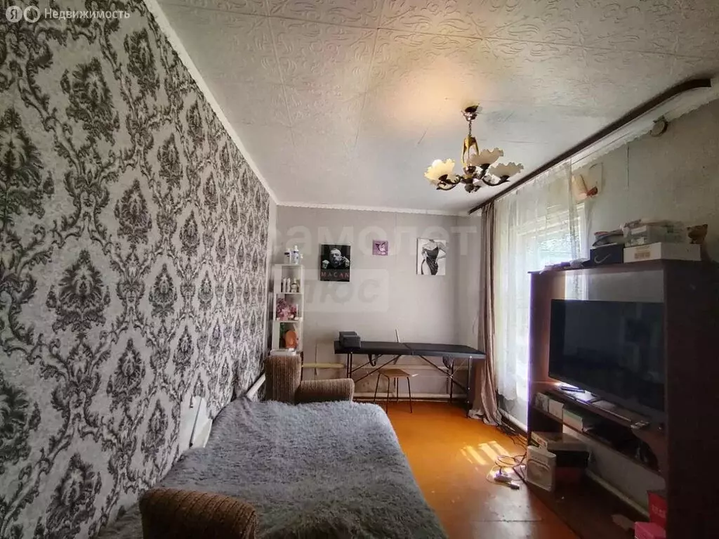 2-комнатная квартира: Новосергиевка, улица Карла Маркса, 35 (38.2 м) - Фото 0