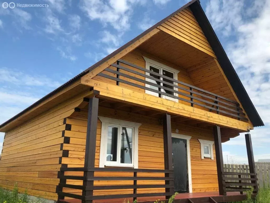 Дом в Урик, улица Фёдора Тютчева (160 м) - Фото 1