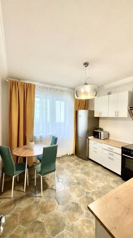 3-к кв. Московская область, Раменское ул. Приборостроителей, 7 (85.0 ... - Фото 2