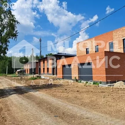 Дом в Омск, улица Санина (133 м) - Фото 0