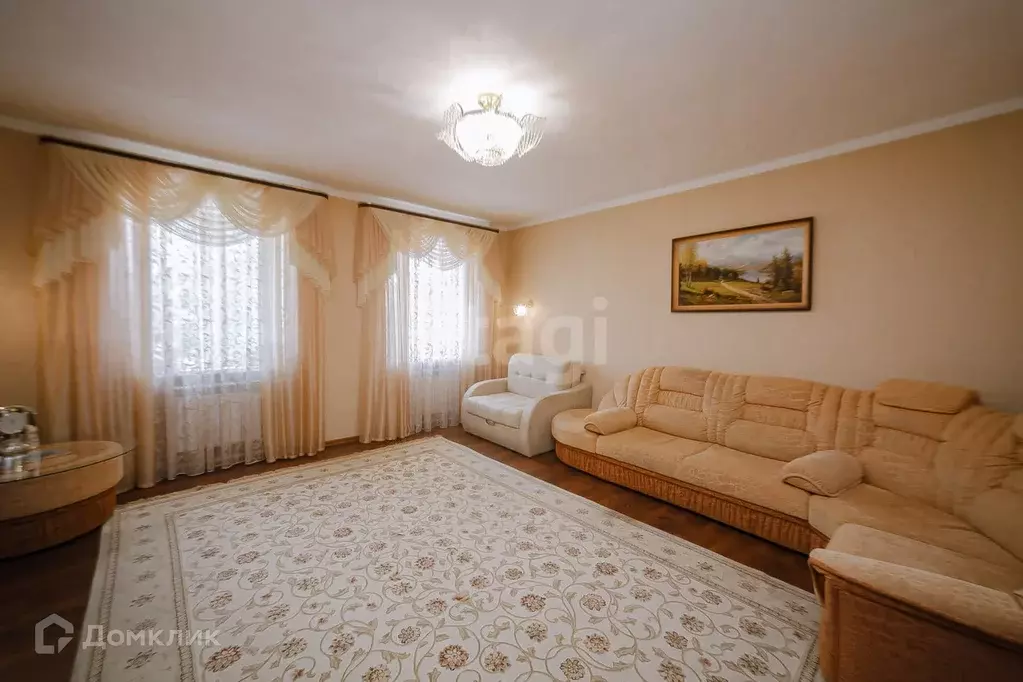 Продаётся 2-к квартира, 65.8 м - Фото 0