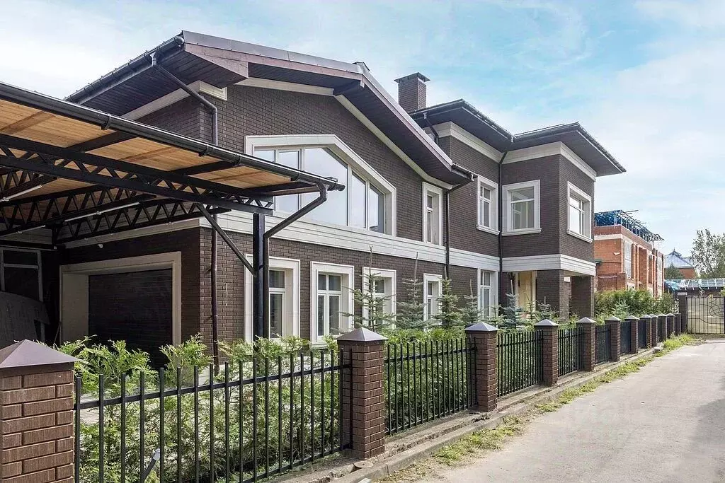 Дом в Московская область, Красногорск городской округ, с. ... - Фото 1