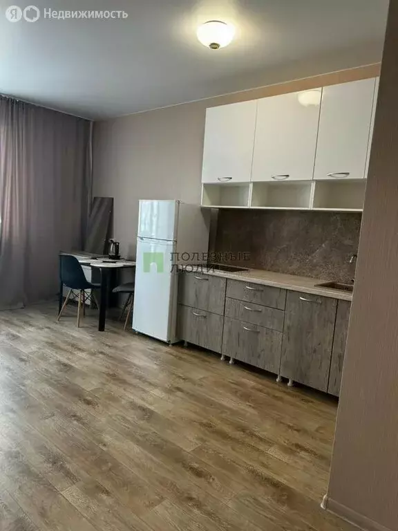 Квартира-студия: Красноярск, улица Петра Подзолкова, 24 (31 м) - Фото 2