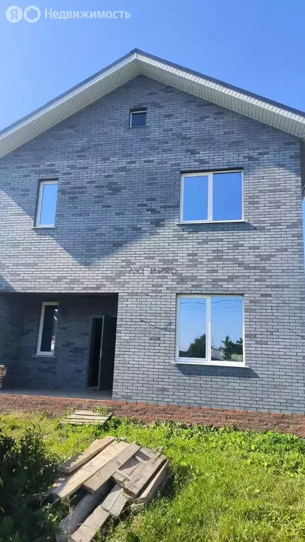 Дом в Завьяловский район, деревня Сизево, Славная улица, 36 (221.6 м) - Фото 1