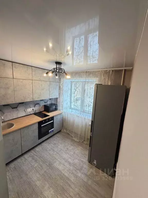 2-к кв. Кемеровская область, Новокузнецк ул. Кирова, 39А (42.0 м) - Фото 1