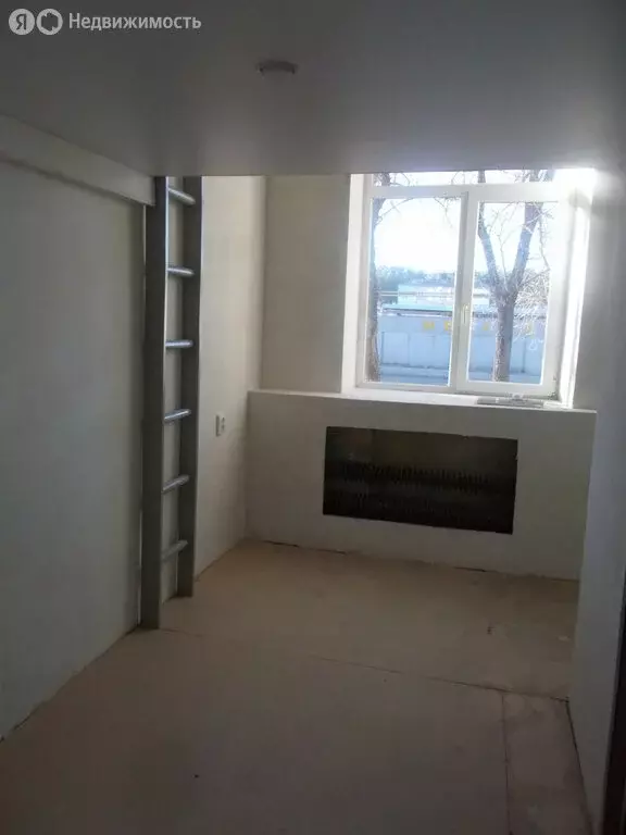 Квартира-студия: Шадринск, улица Луначарского, 50 (8.5 м) - Фото 1